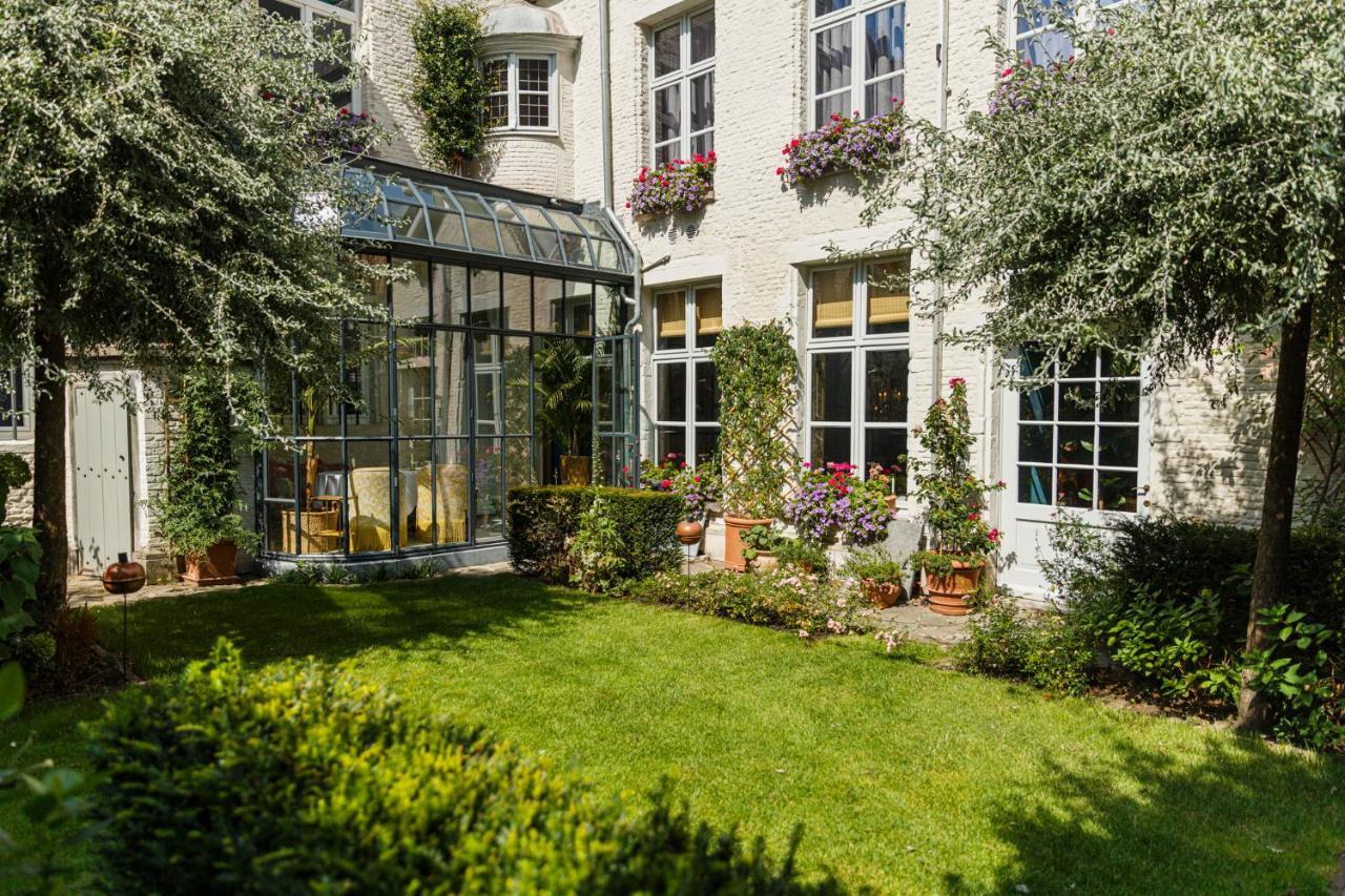Flora Hotel Anvers Exterior foto